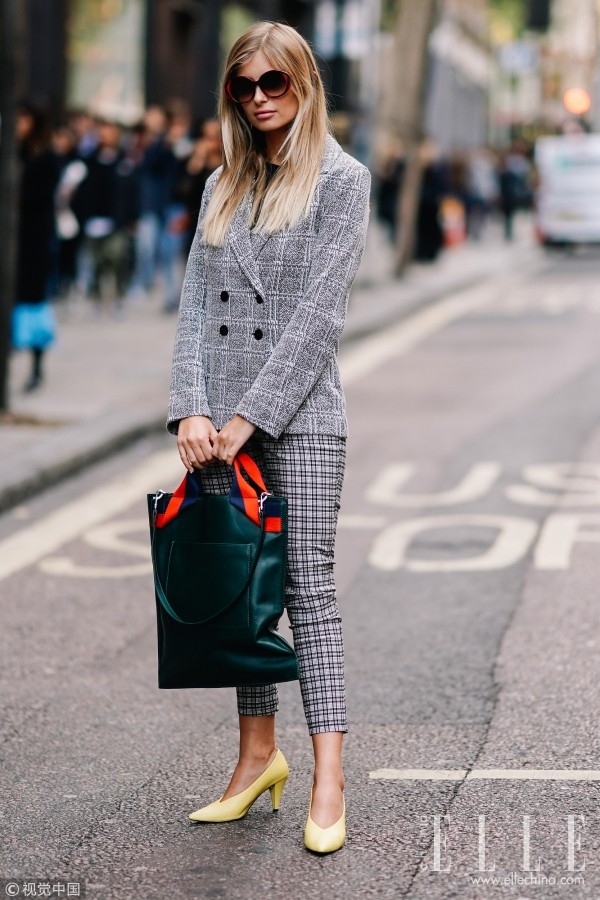 毛呢西装,可甜可酷谁穿谁好看