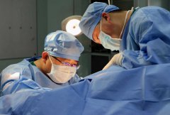 <b>周扬:30载白衣执甲,以大爱铸就医者丰碑</b>